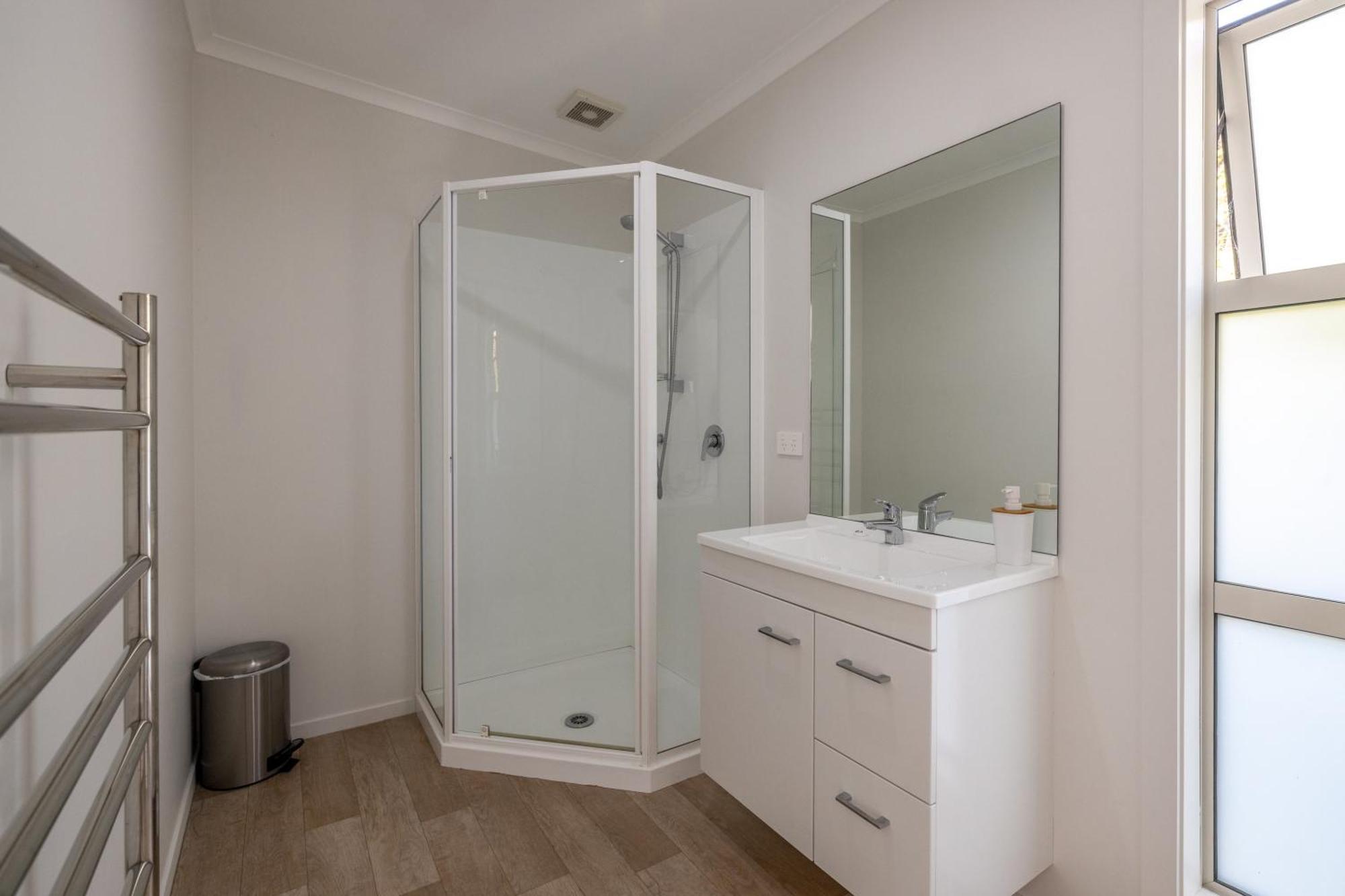 Te Whau Bach Apartments - Stay Waiheke Te Whau Bay المظهر الخارجي الصورة