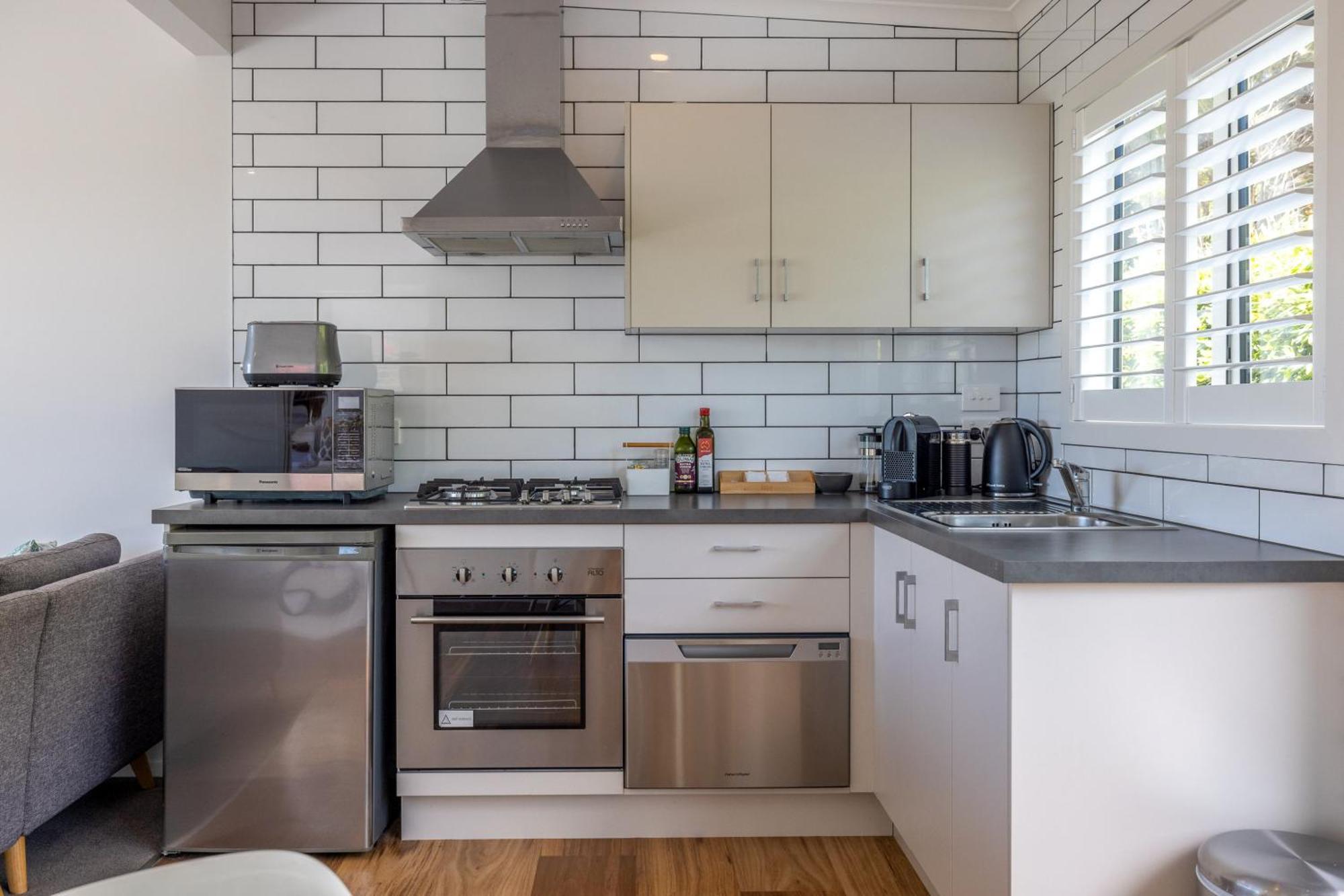 Te Whau Bach Apartments - Stay Waiheke Te Whau Bay المظهر الخارجي الصورة